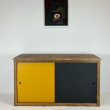 Yellow and black row with 2 sliding doors