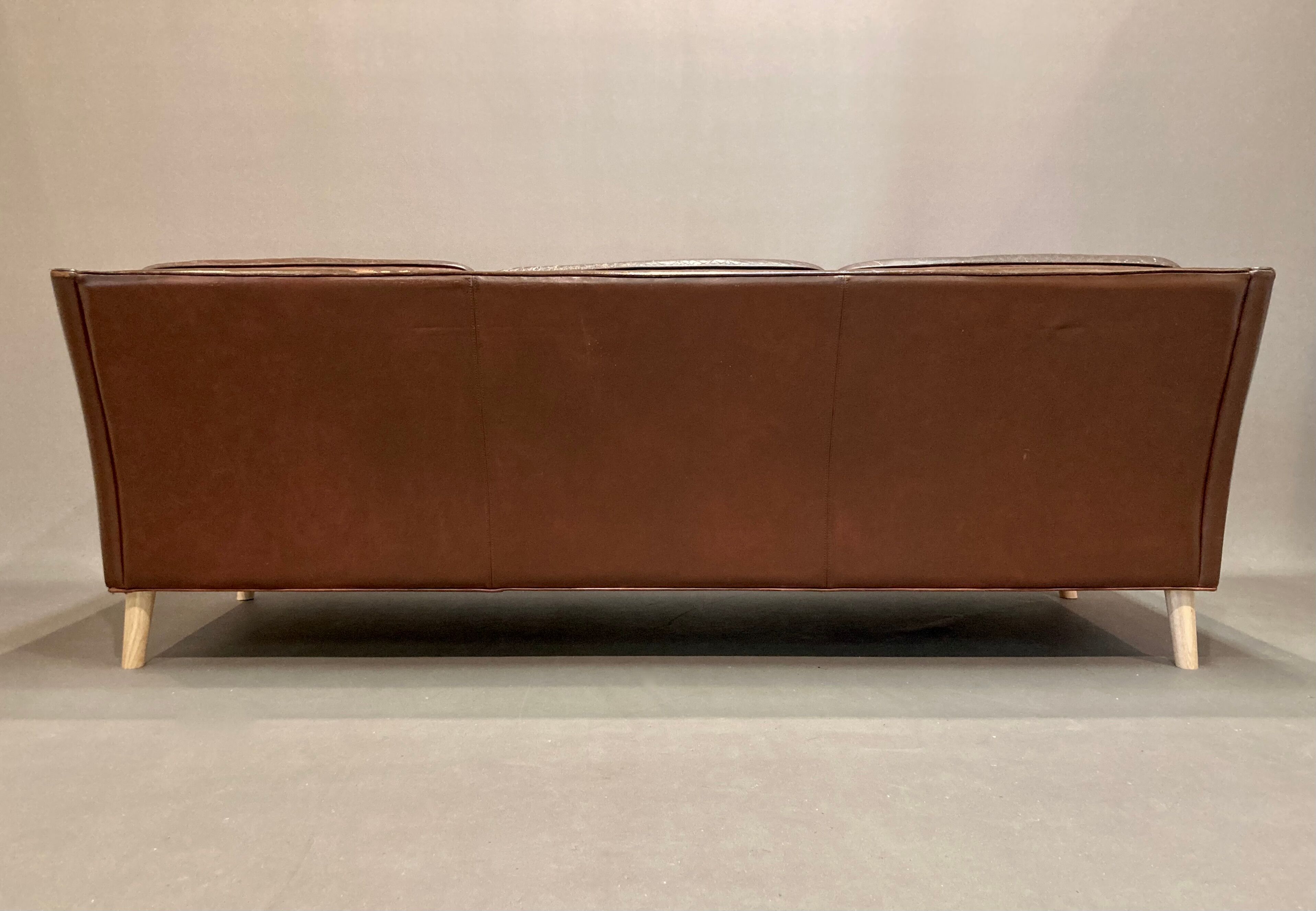 3-seater leather sofa Scandinavian design 1950