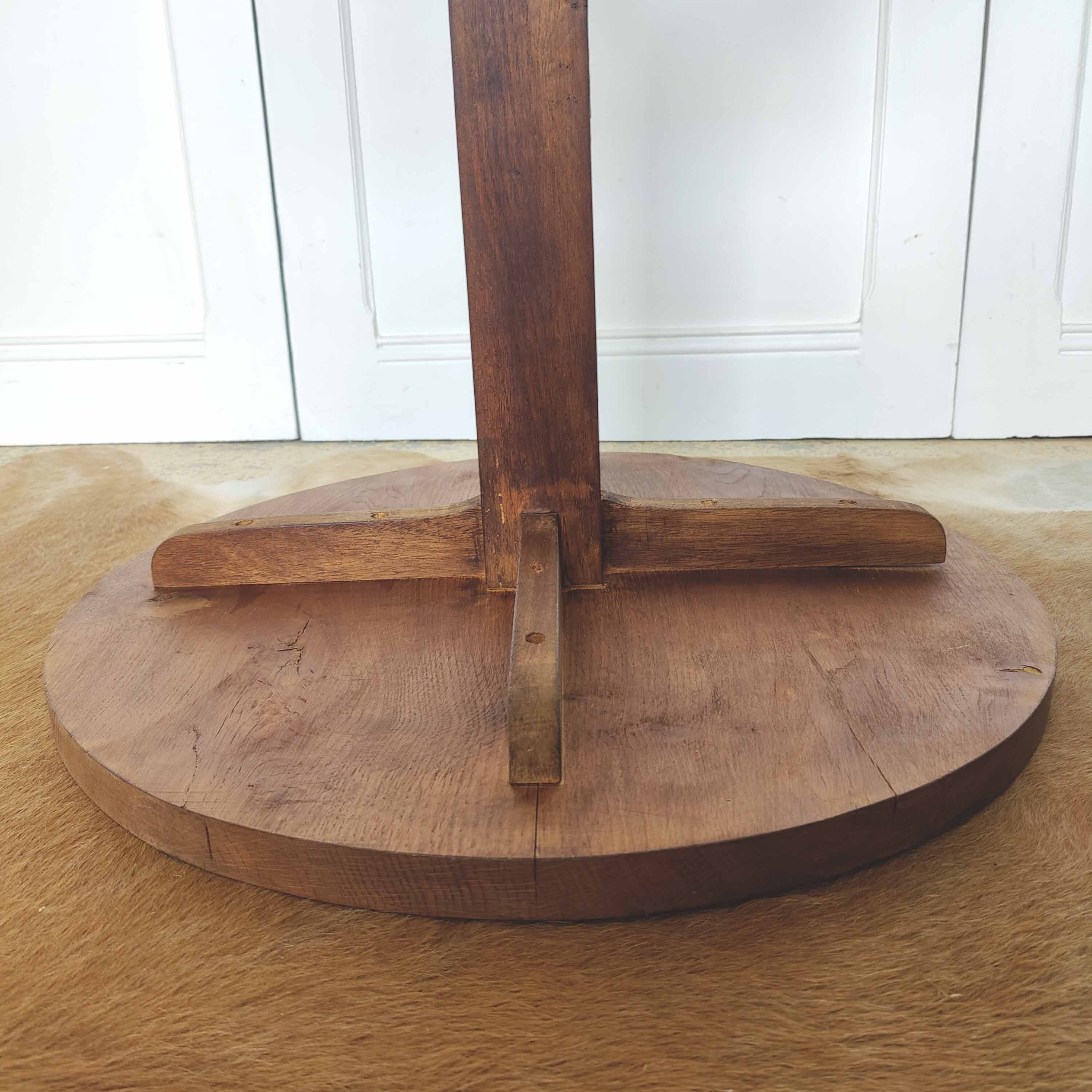 Wooden pedestal table 40s