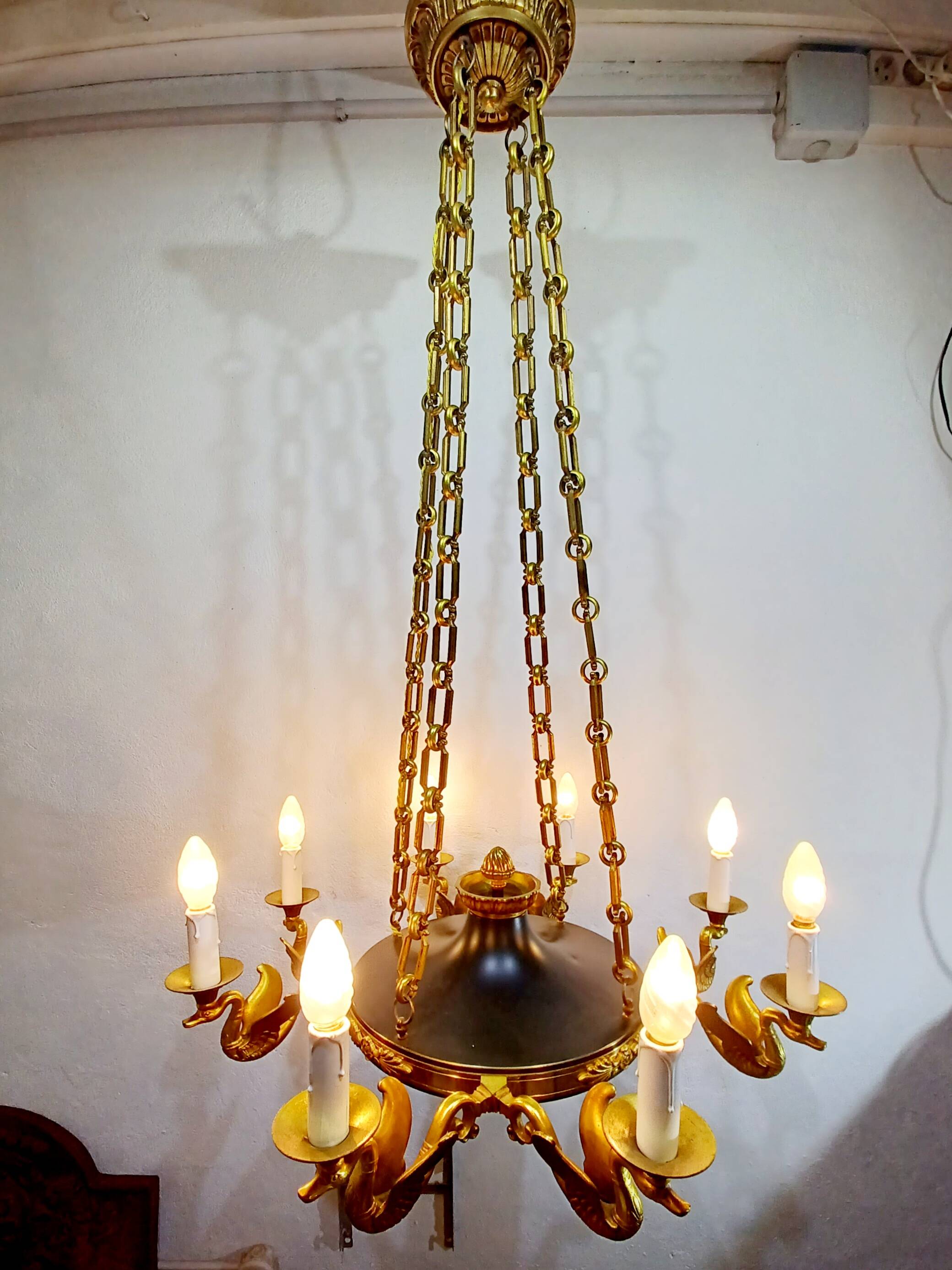 8-Light Empire Chandelier