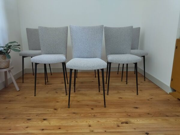 Suite de 6 chaises attribuées à Colette Gueden (1905-2000) retapissées