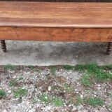 Farm table