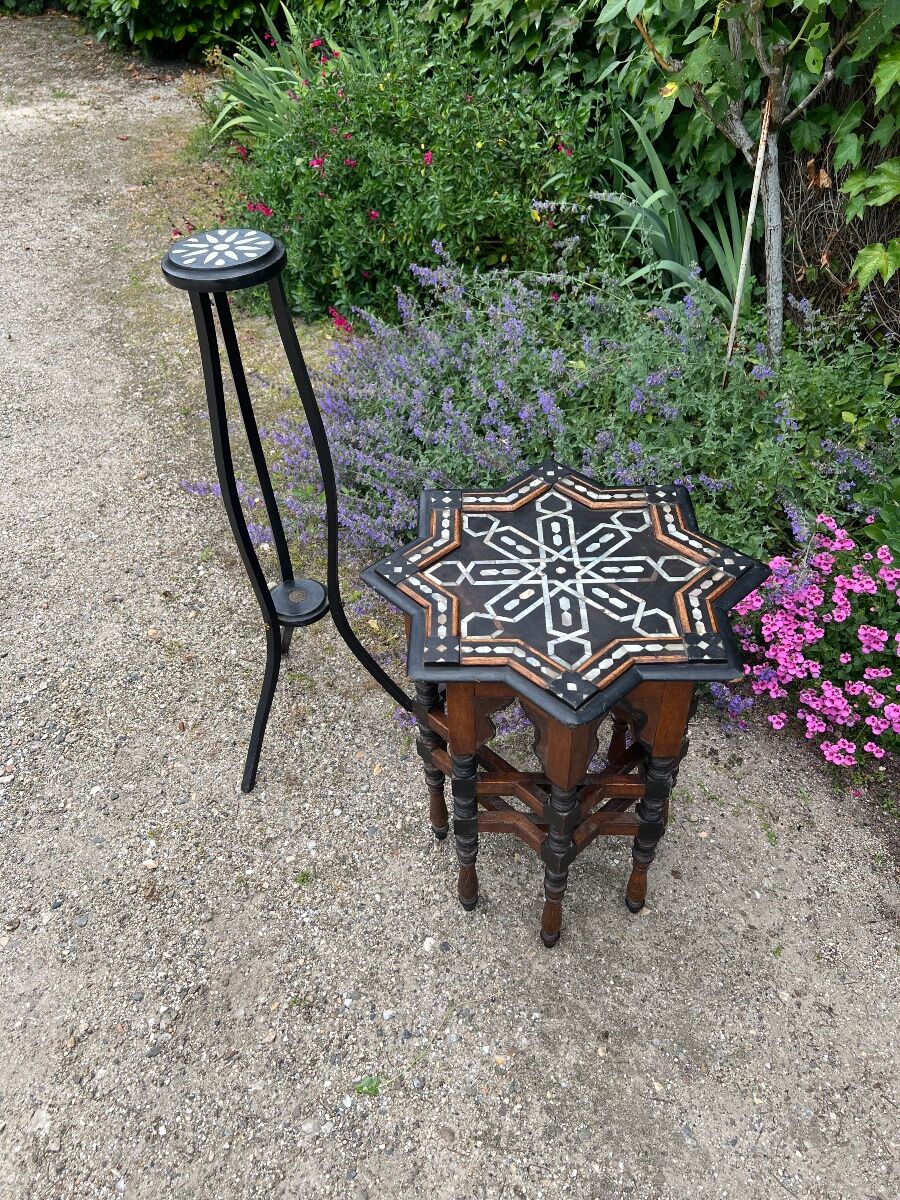 Table d’appoint syrienne