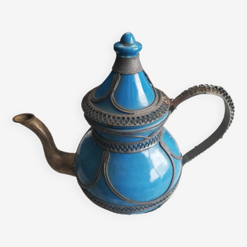 Teapot shaped vase pot