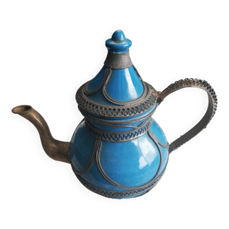 Teapot shaped vase pot