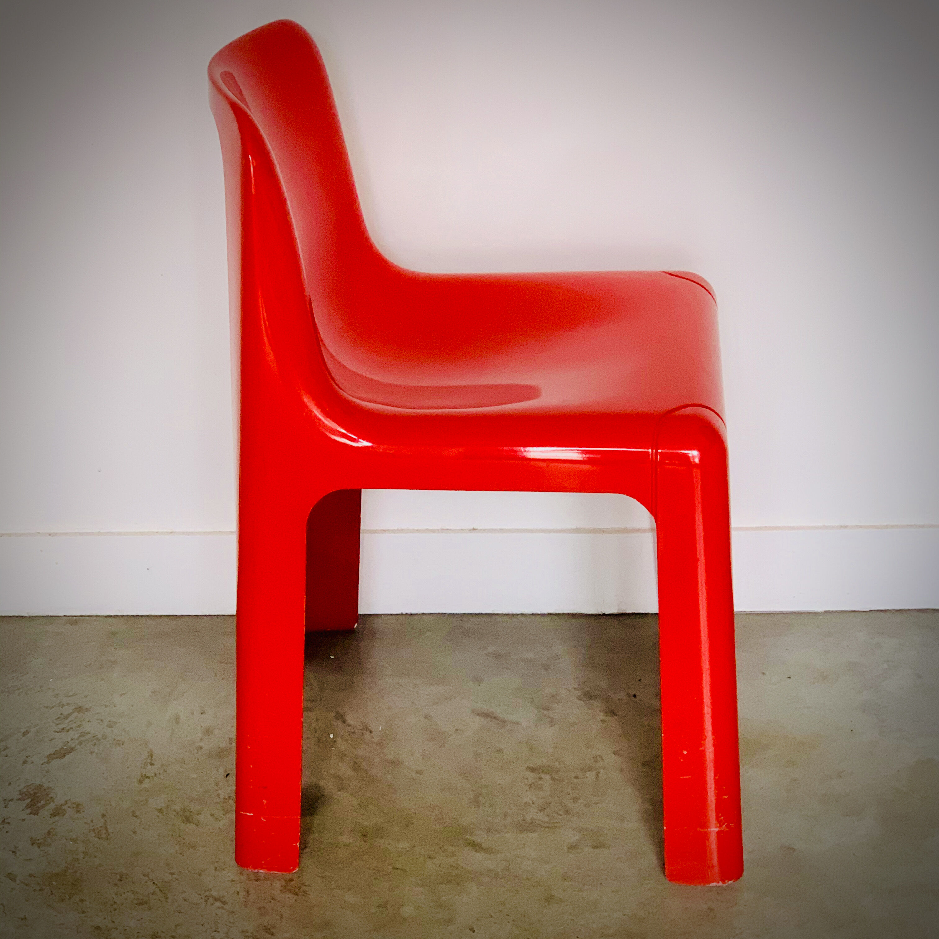 Ozoo 700 chair by Marc Berthier