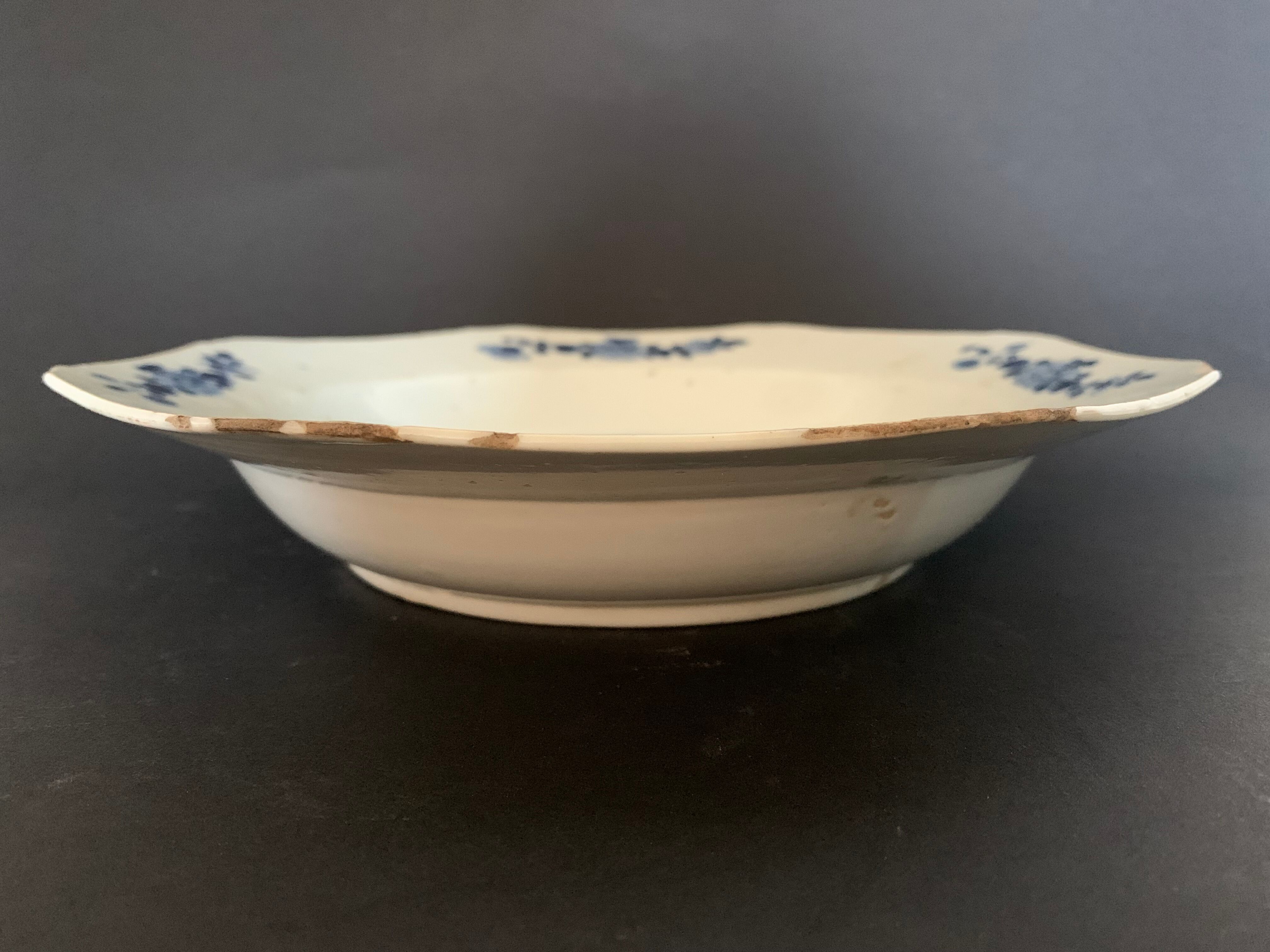 Hollow porcelain plate "Bleu Blanc" from the blue family, 18th century