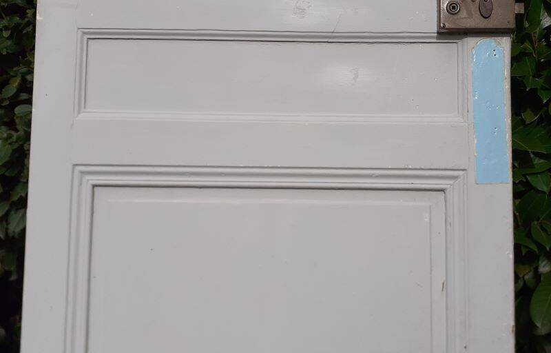 Communication door h221xL90cm old paneled, molded, interior