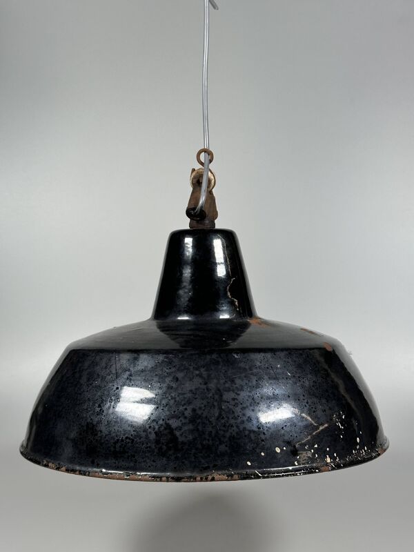 1930s/1940s Ceiling Lamp Industrial Lamp Enamel Loft Metal Bauhaus Design