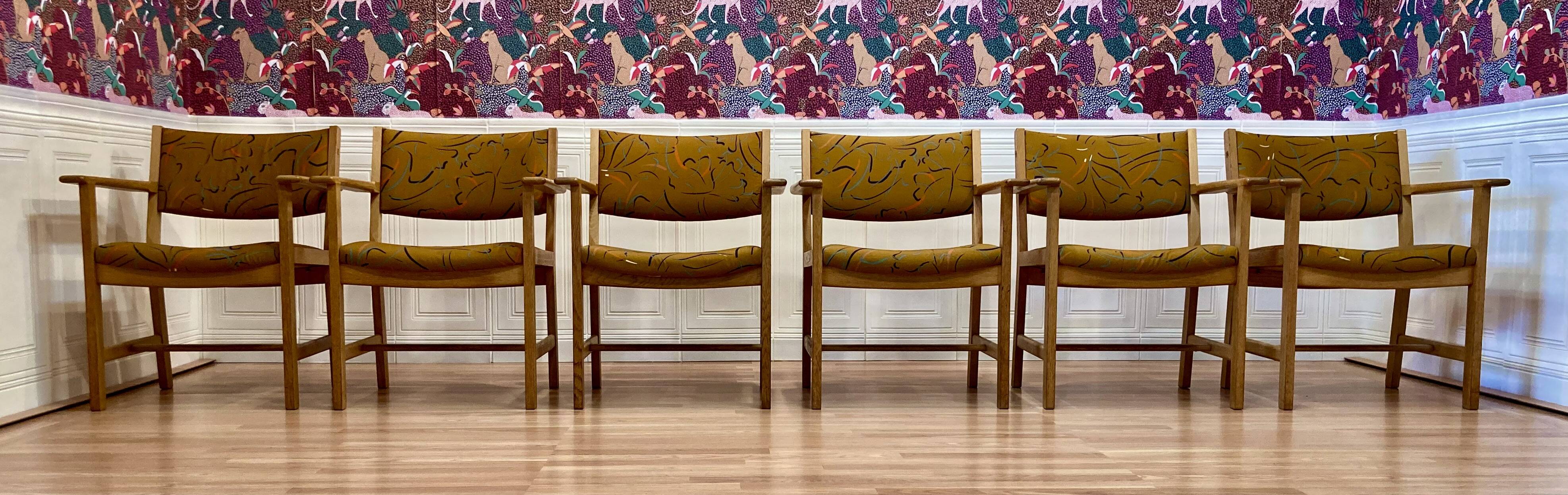 6 chairs stamped Hans Wegner "Scandinavian design" 1960.