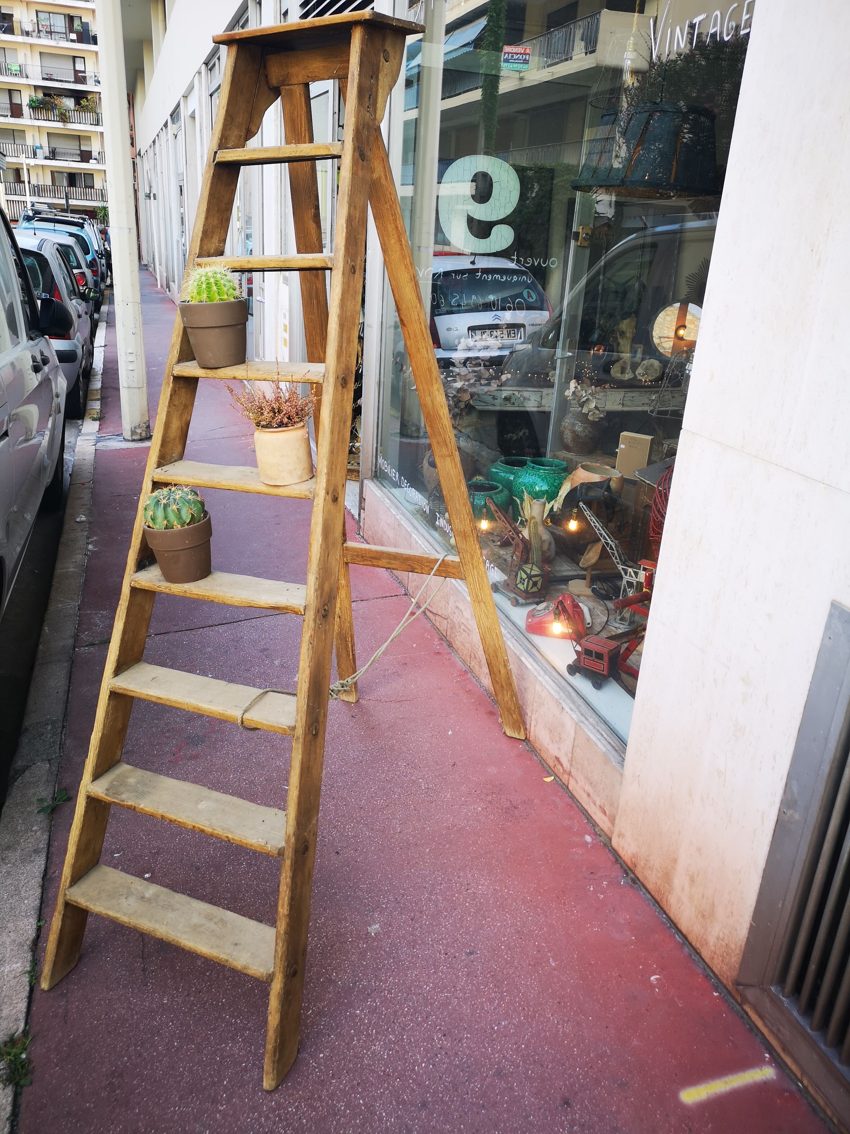 Wooden stepladder old