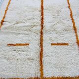 Traditional handmade Berber rug 250cm x 150cm