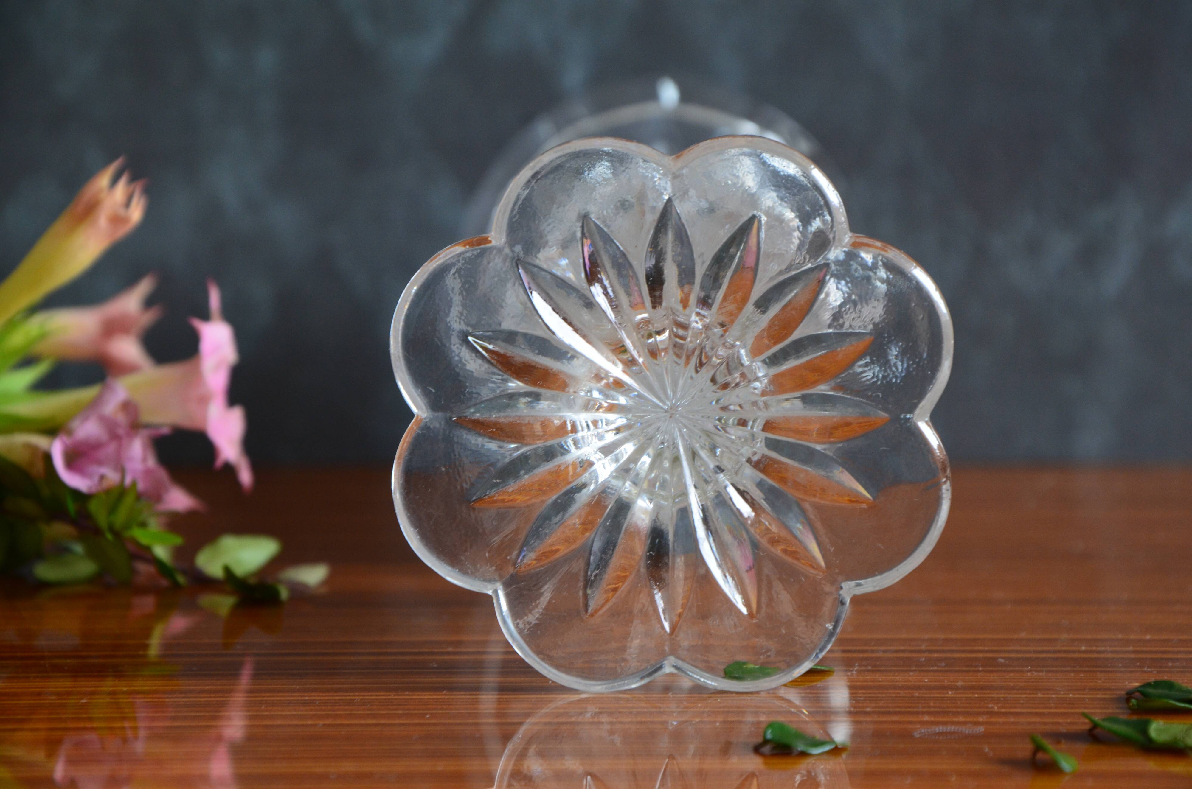Soliflor with flower