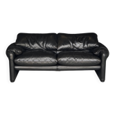 Two seater Maralunga Sofa in Black Leather for Cassina. 1970s