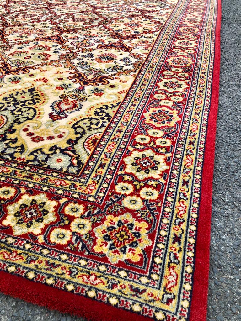 Mechanical oriental carpet 200x300cm