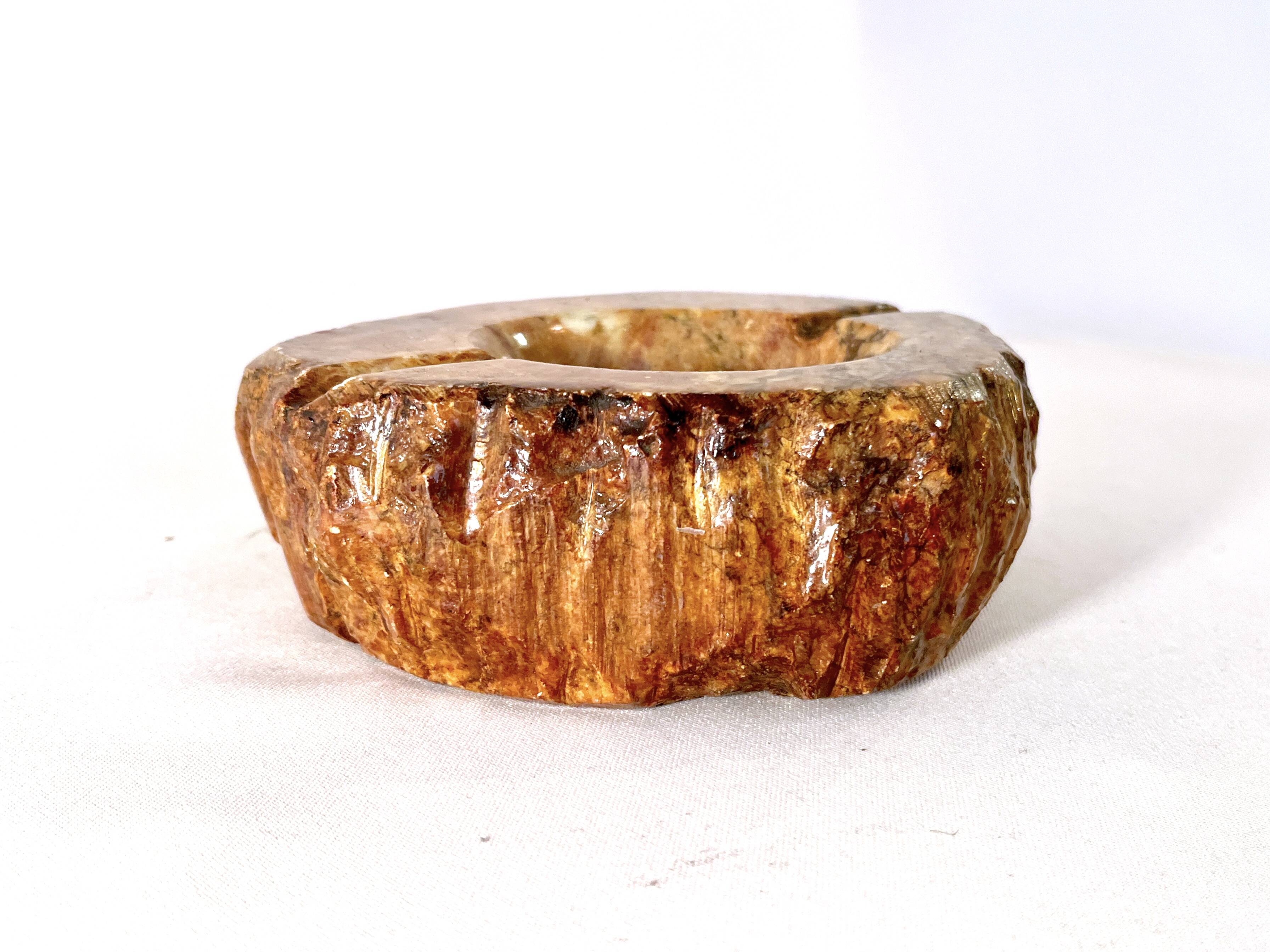 Vintage ochre alabaster ashtray by Romano Bianchi vintage 1960 marble