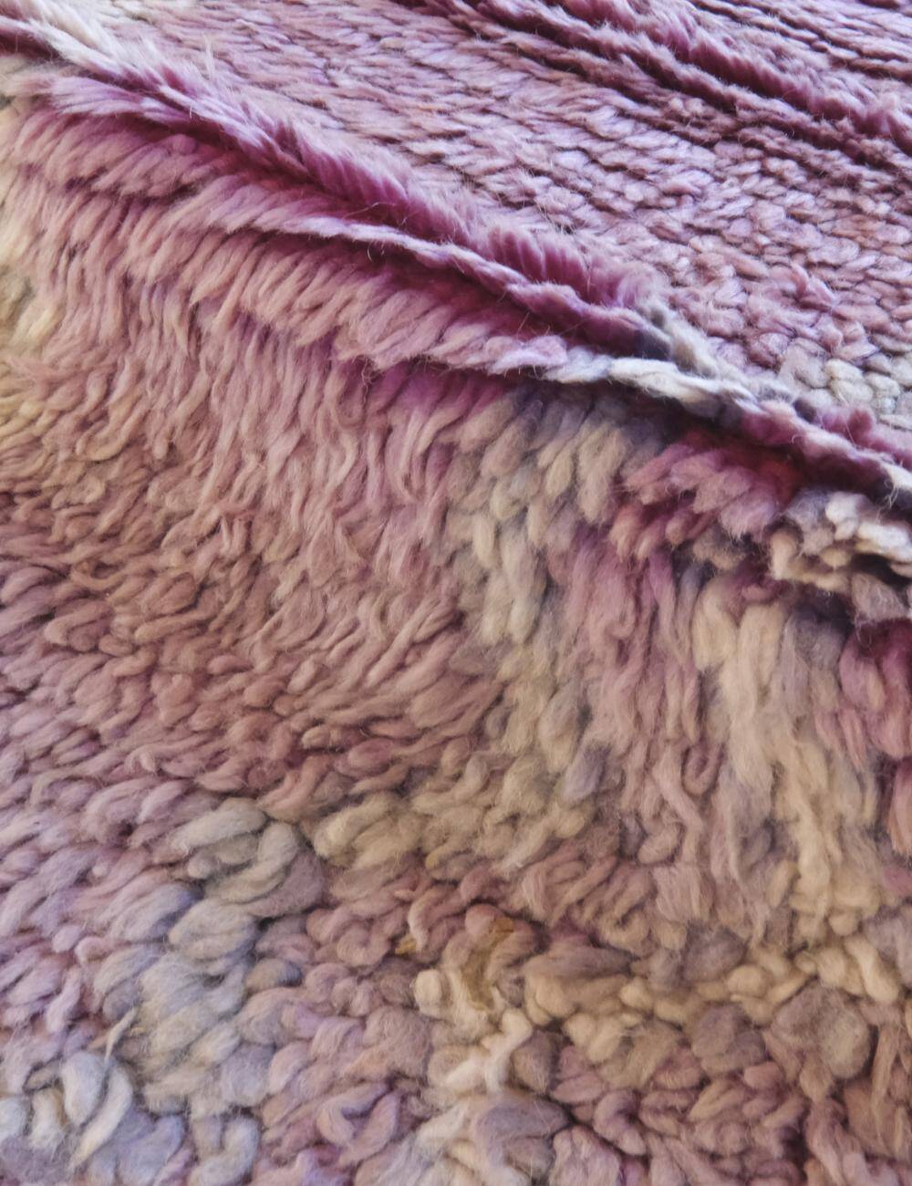 Vintage Purple Lavender Rug - 267 x 130 cm