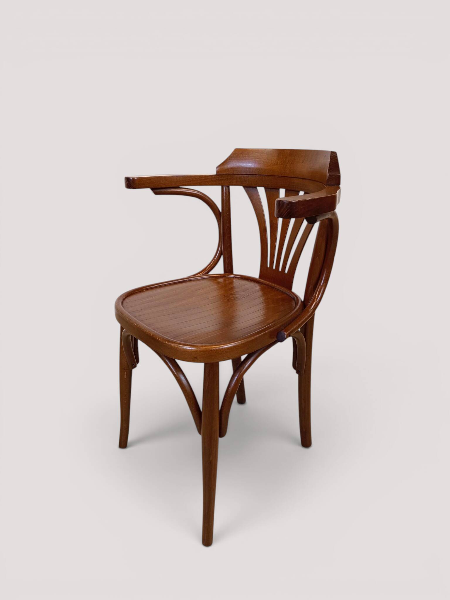 Fauteuil de bureau bistrot en hêtre courbé, style Thonet, circa 1960