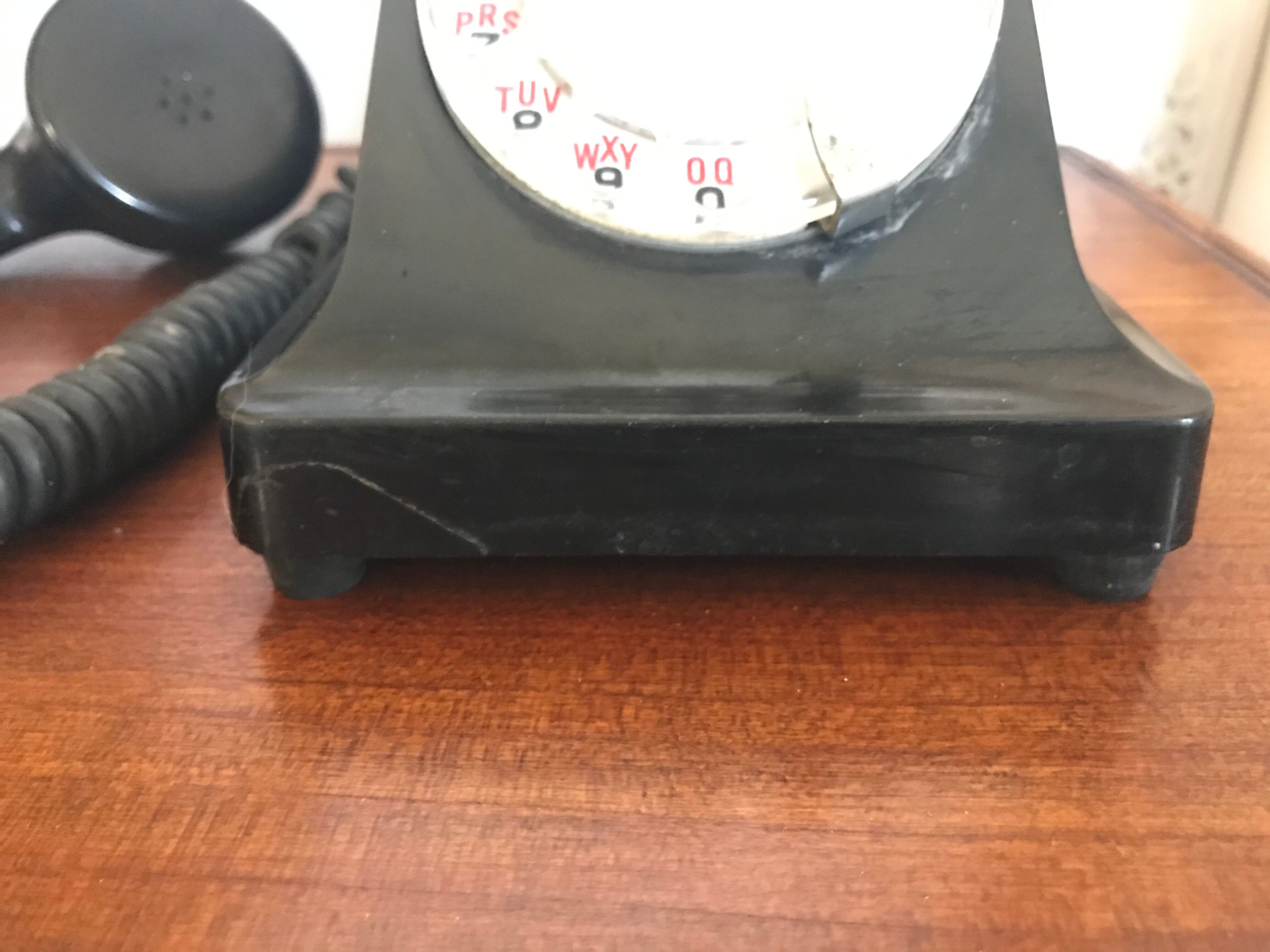 Phone in bakelite, 1960s