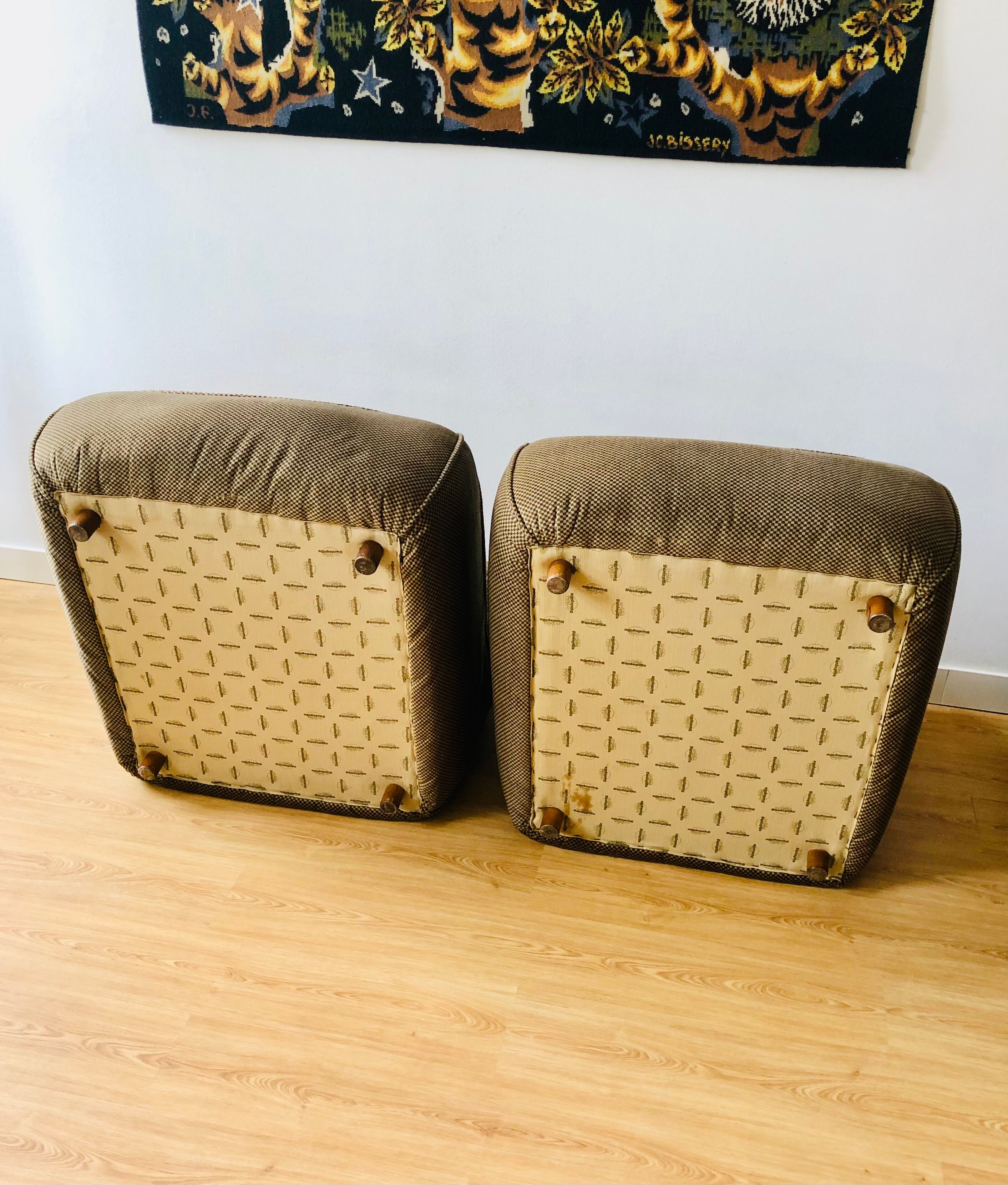Atelier Dunlopillo vintage 2 drivers and 1 pouf
