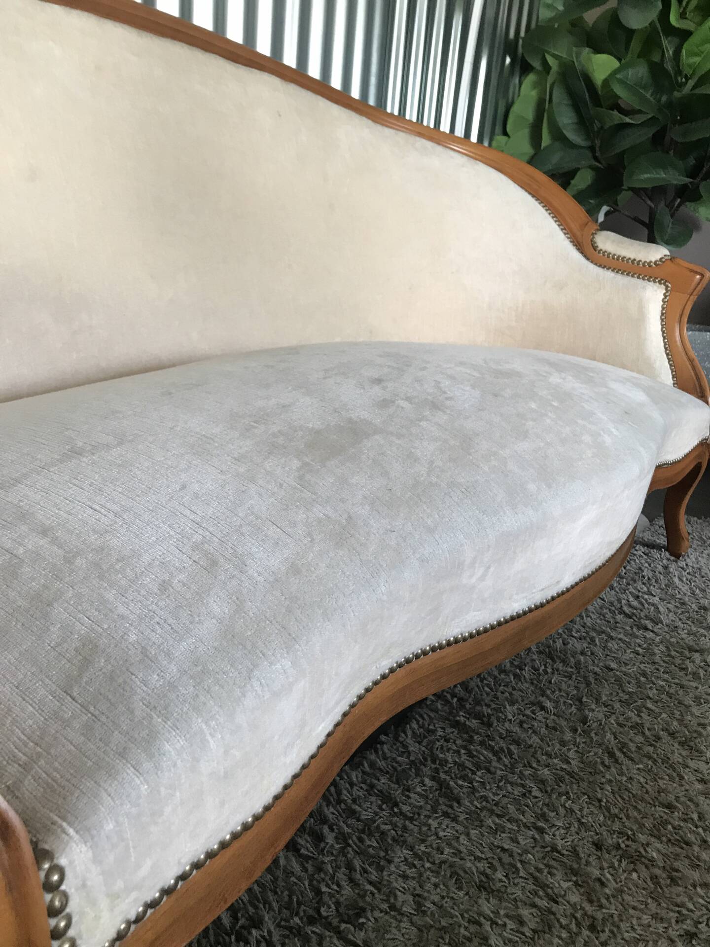 Louis XV style three-seater basket sofa