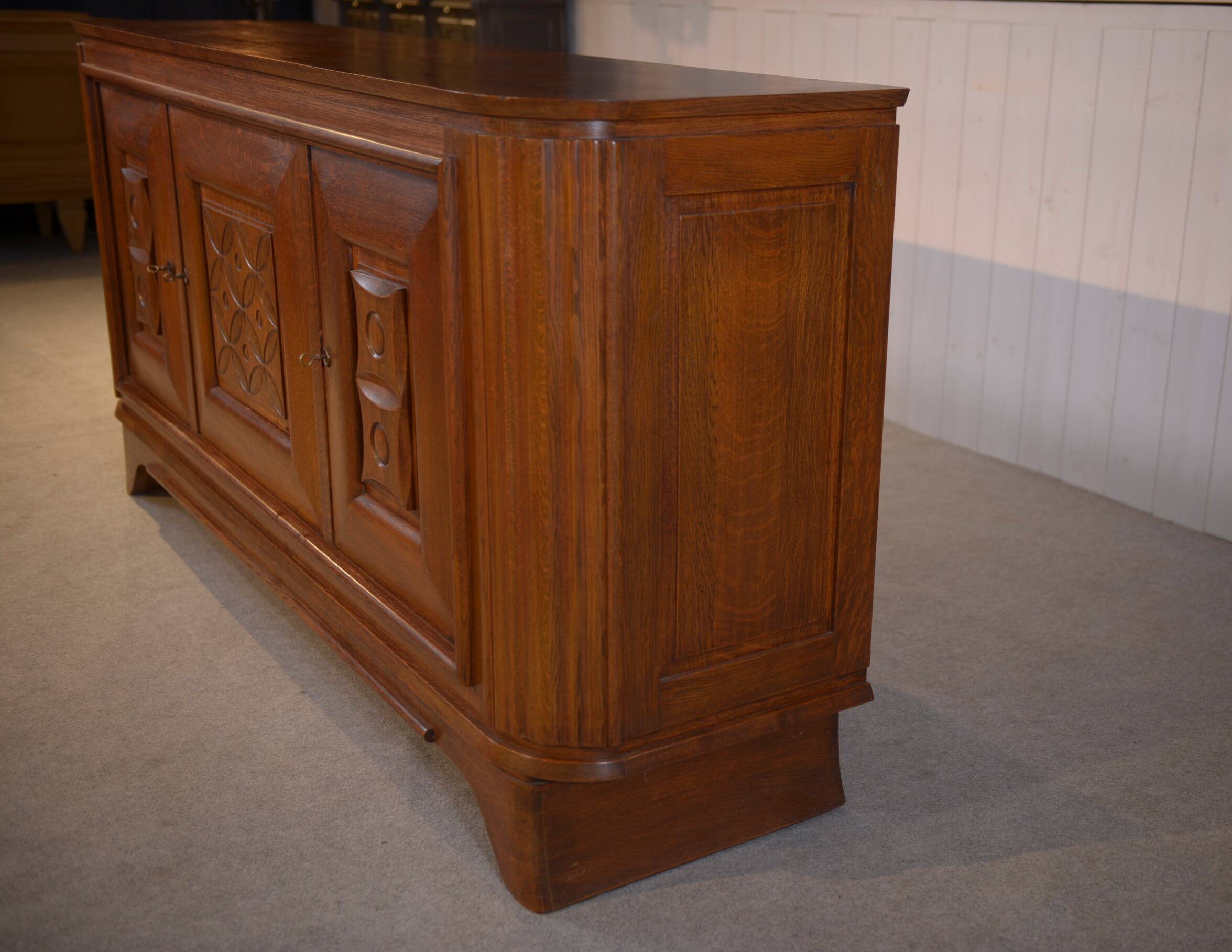 3-door sideboard in solid oak with curved legs, 1950s