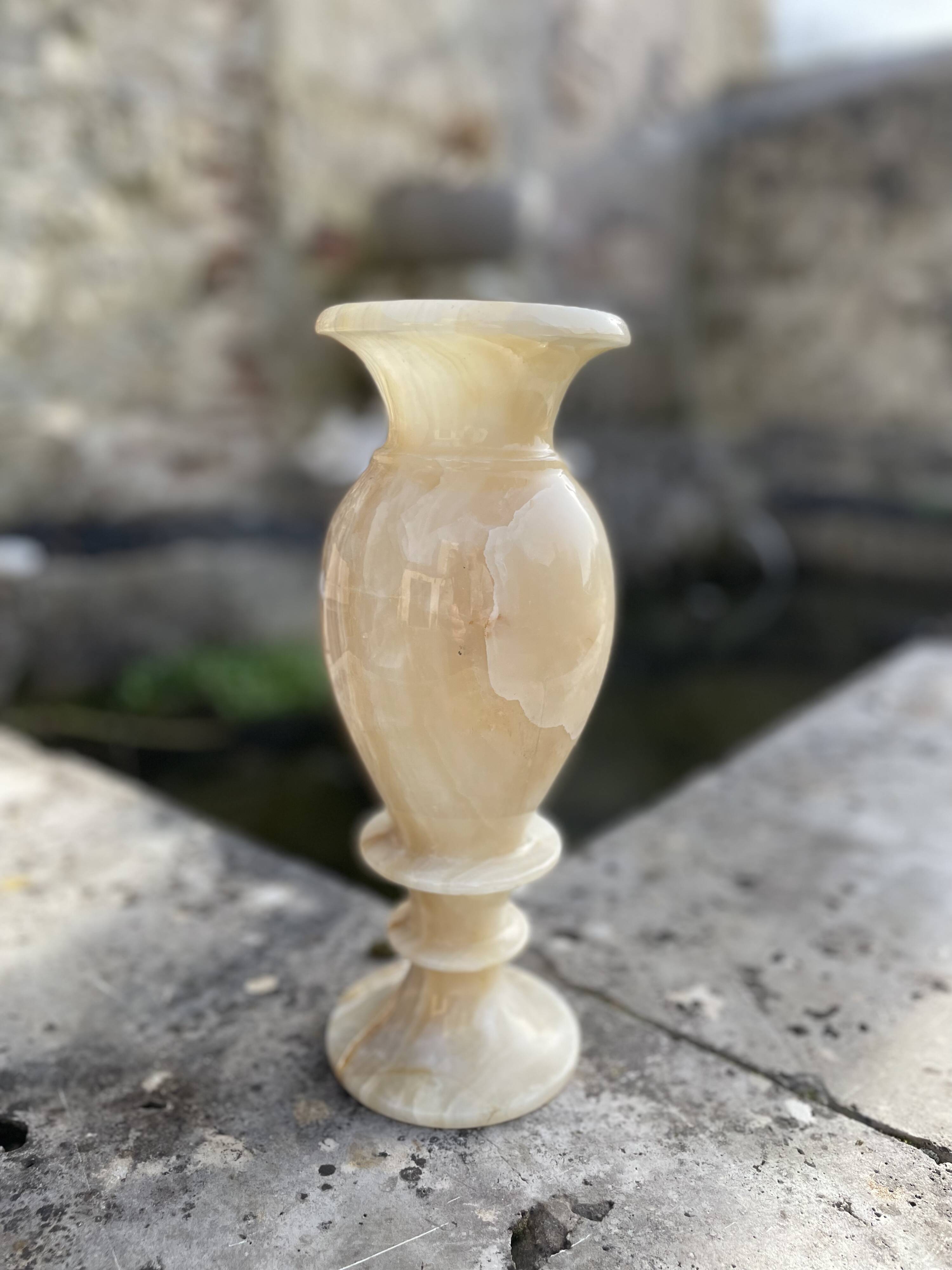 Vintage onyx vase, 1970s, 25 cm