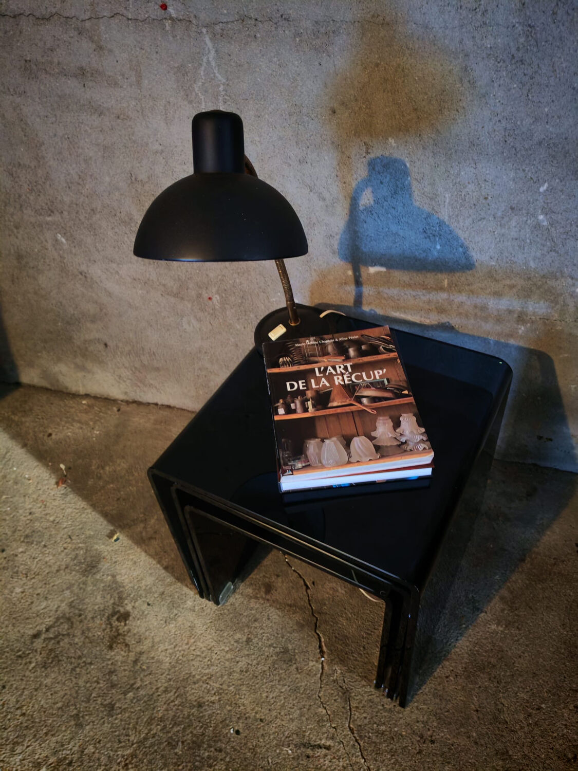 3 nesting coffee tables in smoked glass