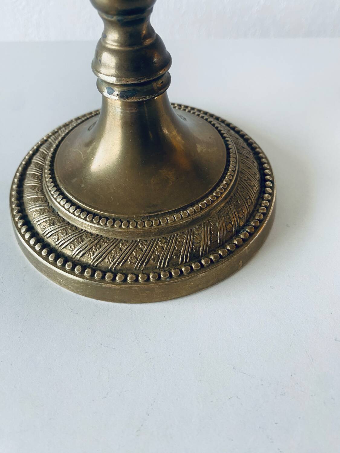 Bronze candle holder