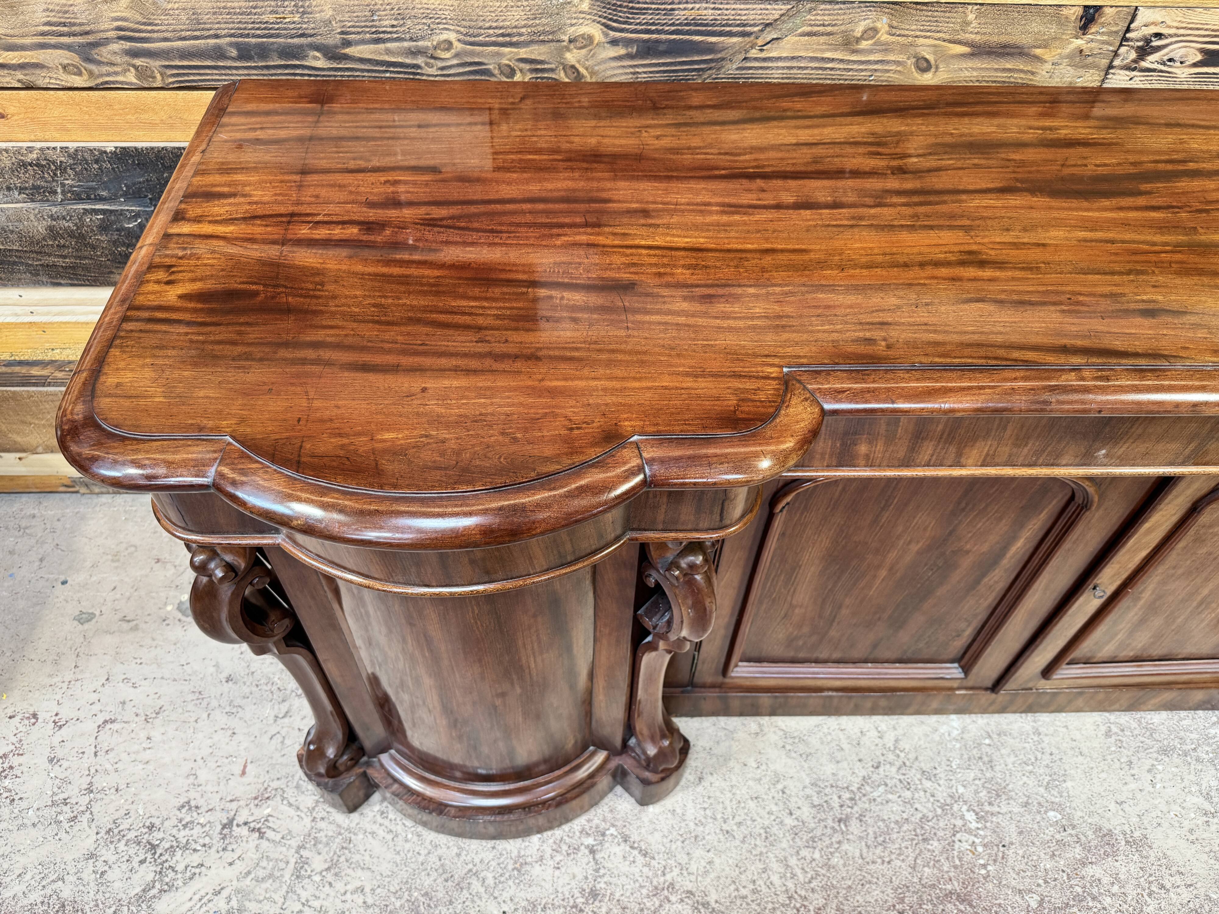 English enfilade in mahogany