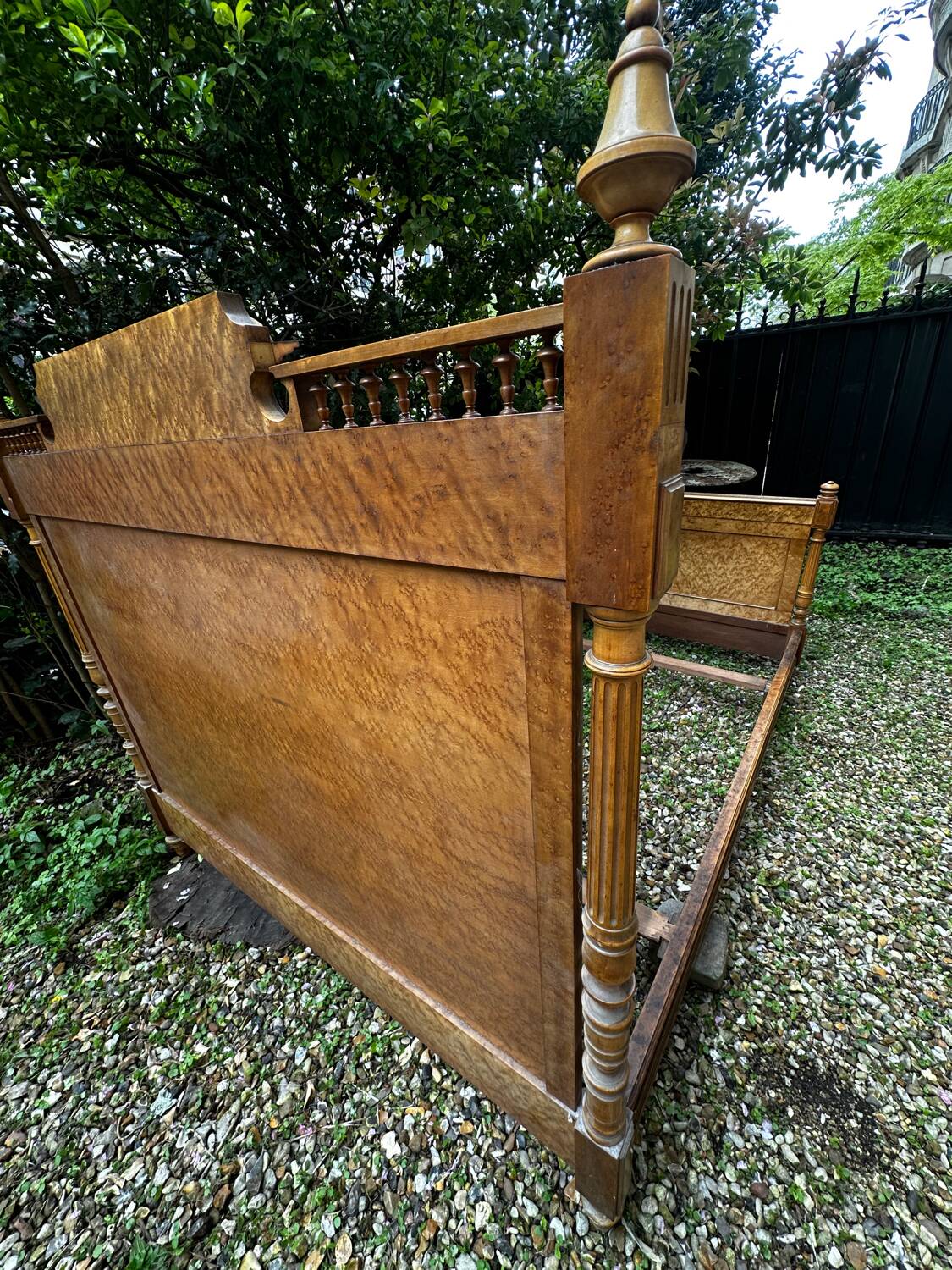 Louis Philippe wood briar bed, Restoration, 19th century