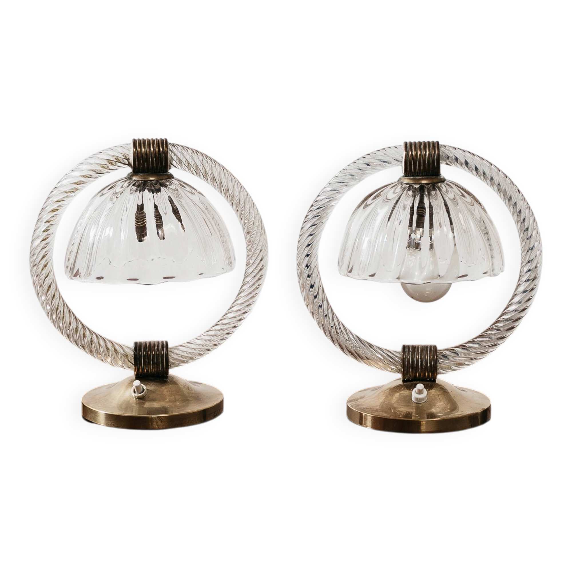 Barovier & Toso paire d'abat-jour en verre de Murano et en laiton des années