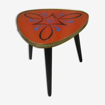 Porte plante tripode en formica orange à motif géométrique