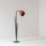 Lovely postmodern tulip flower floor lamp by Peter Bliss for Bliss, UK 1980’s.