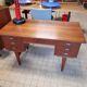 Bureau vintage avec 7 tiroirs