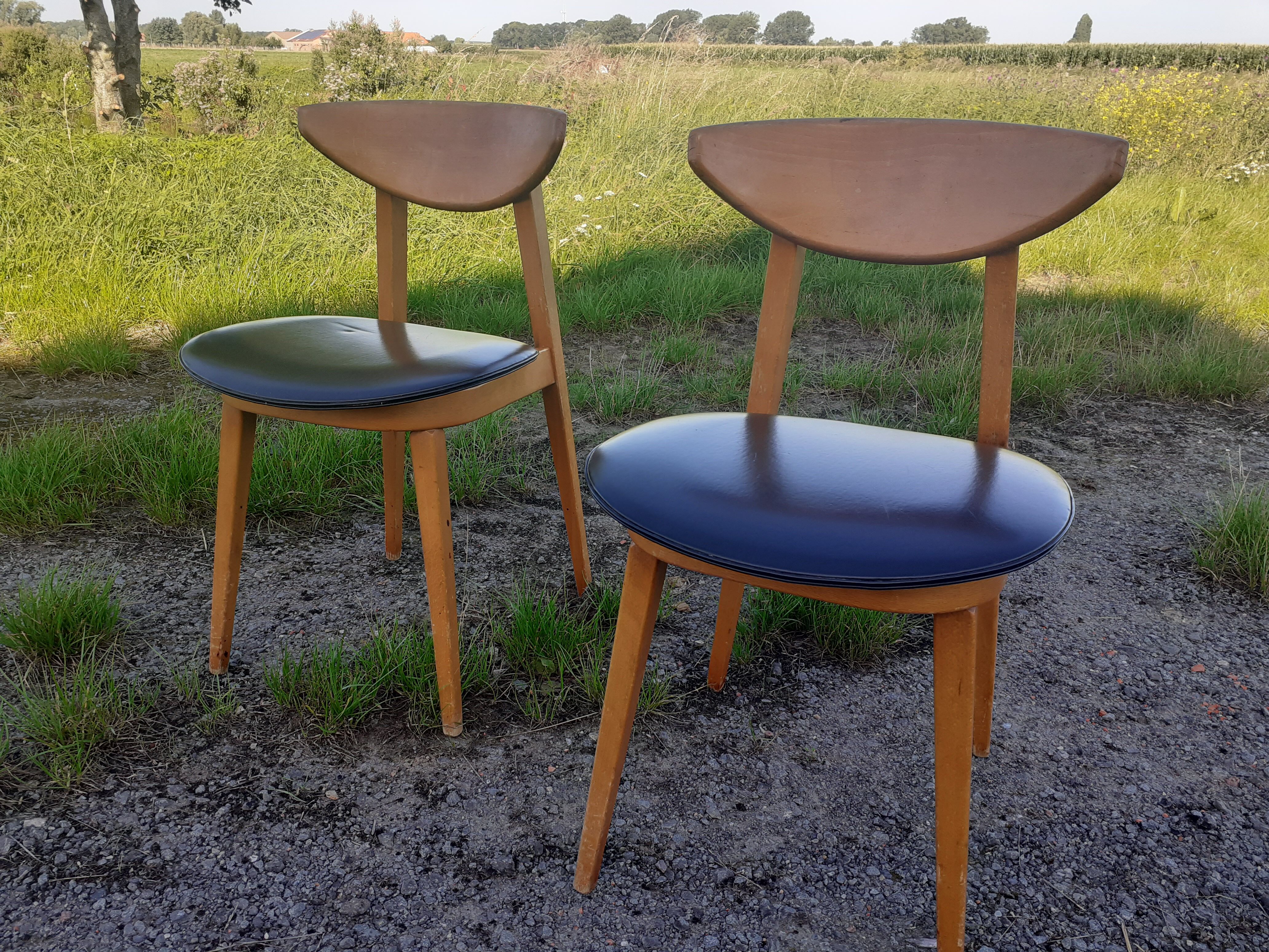 Paire de chaises vintage