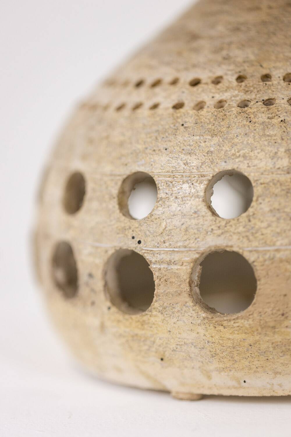 Georges Pelletier. Openwork and glazed terracotta lamp. Circa 1960-70.