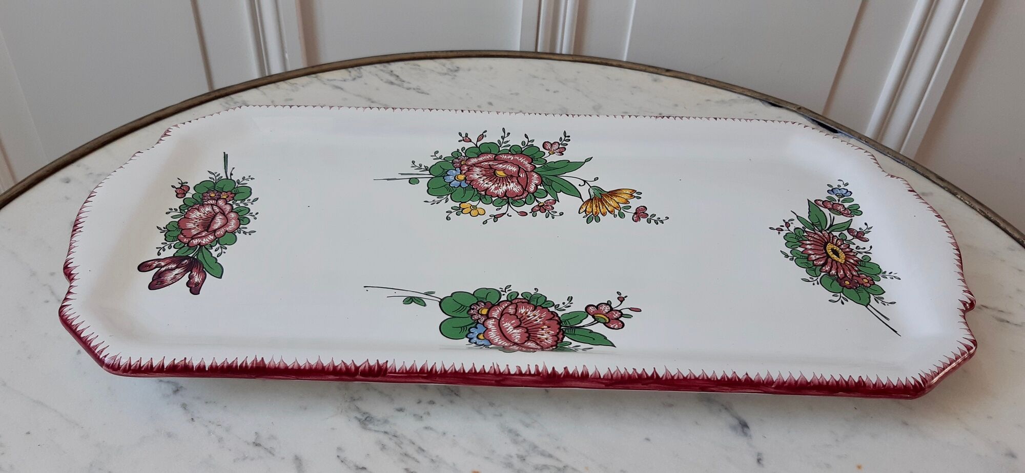 Cake dish Faiencerie d'art d'Angoulême "Le renoleau" 60s
