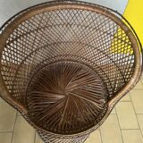 Basket chair in rattan
