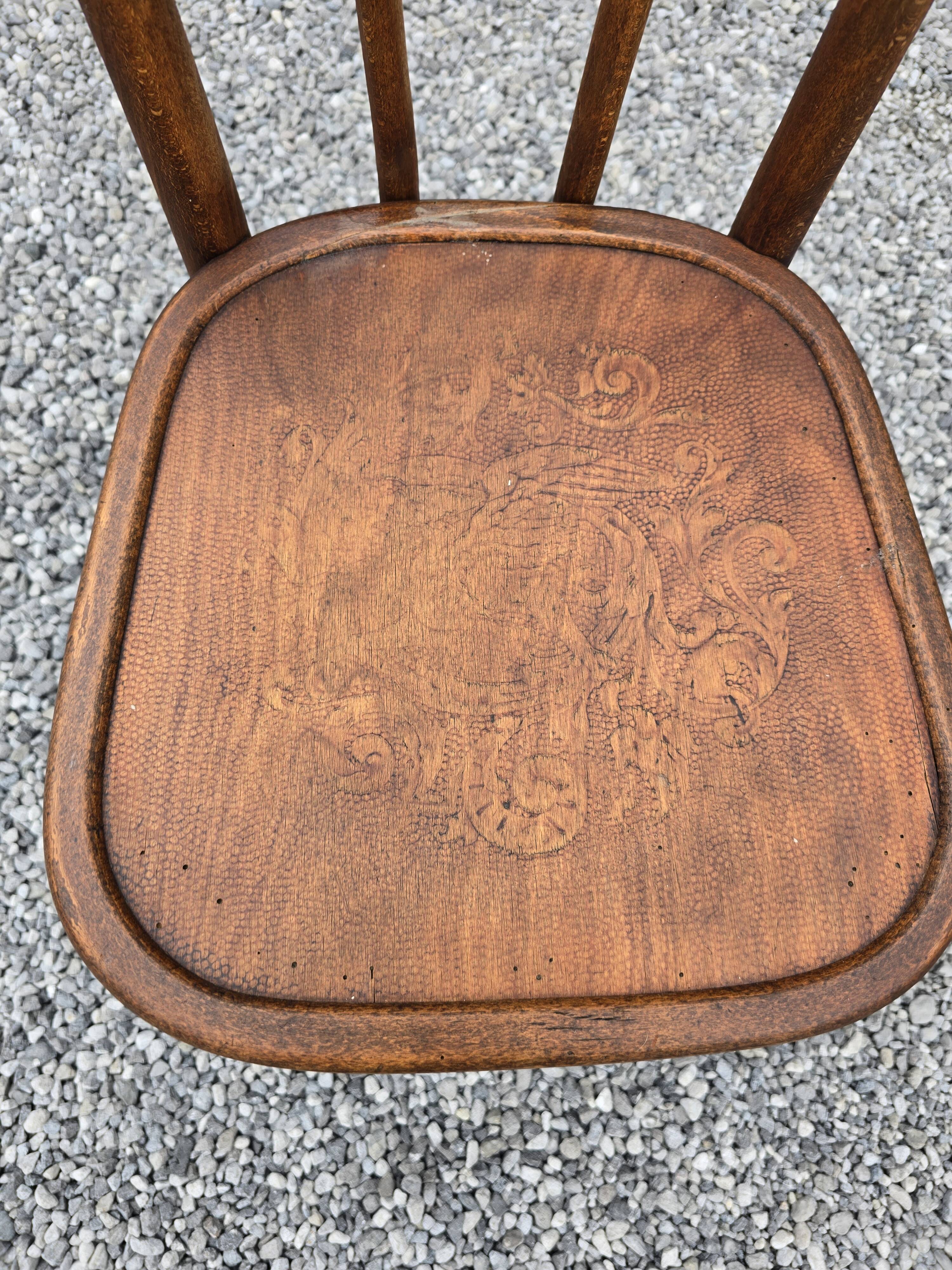 Bentwood bistro chair