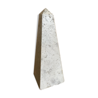 Travertine pyramid
