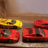 Lot de 4 modèles Ferrari 1/24