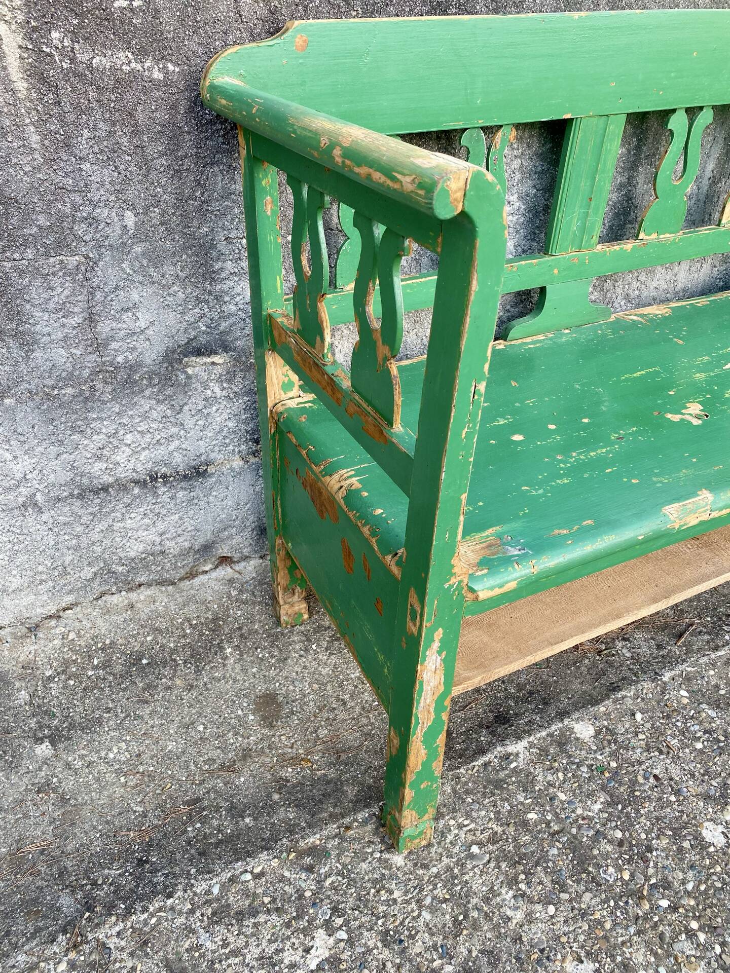 Wooden bench