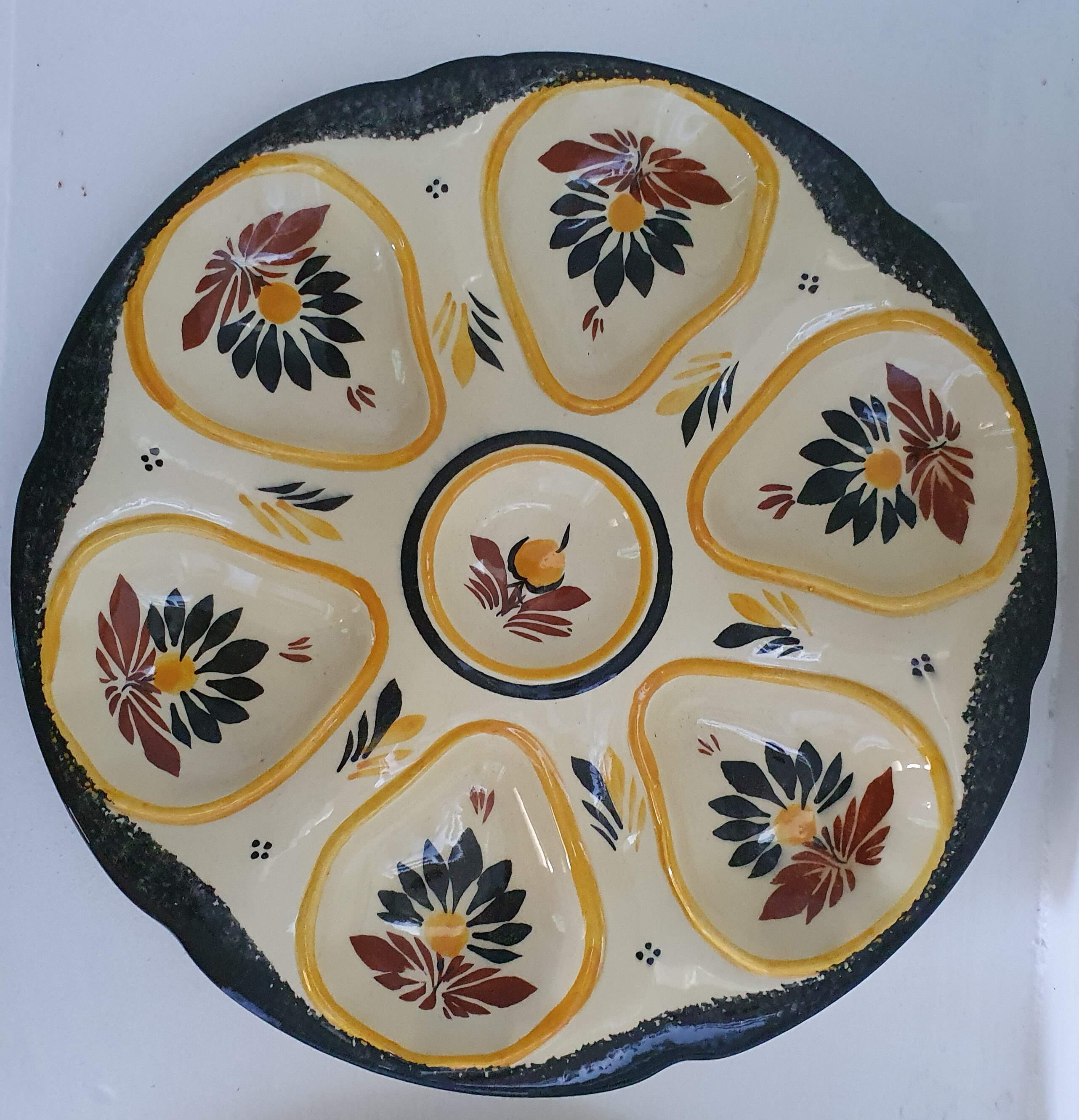 Quimper's oyster and shellfish plates