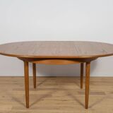 Mid-Century Round Teak Extendable Dining Table, United Knigdom, 1960s