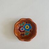 Trio of empty cups Longwy pocket