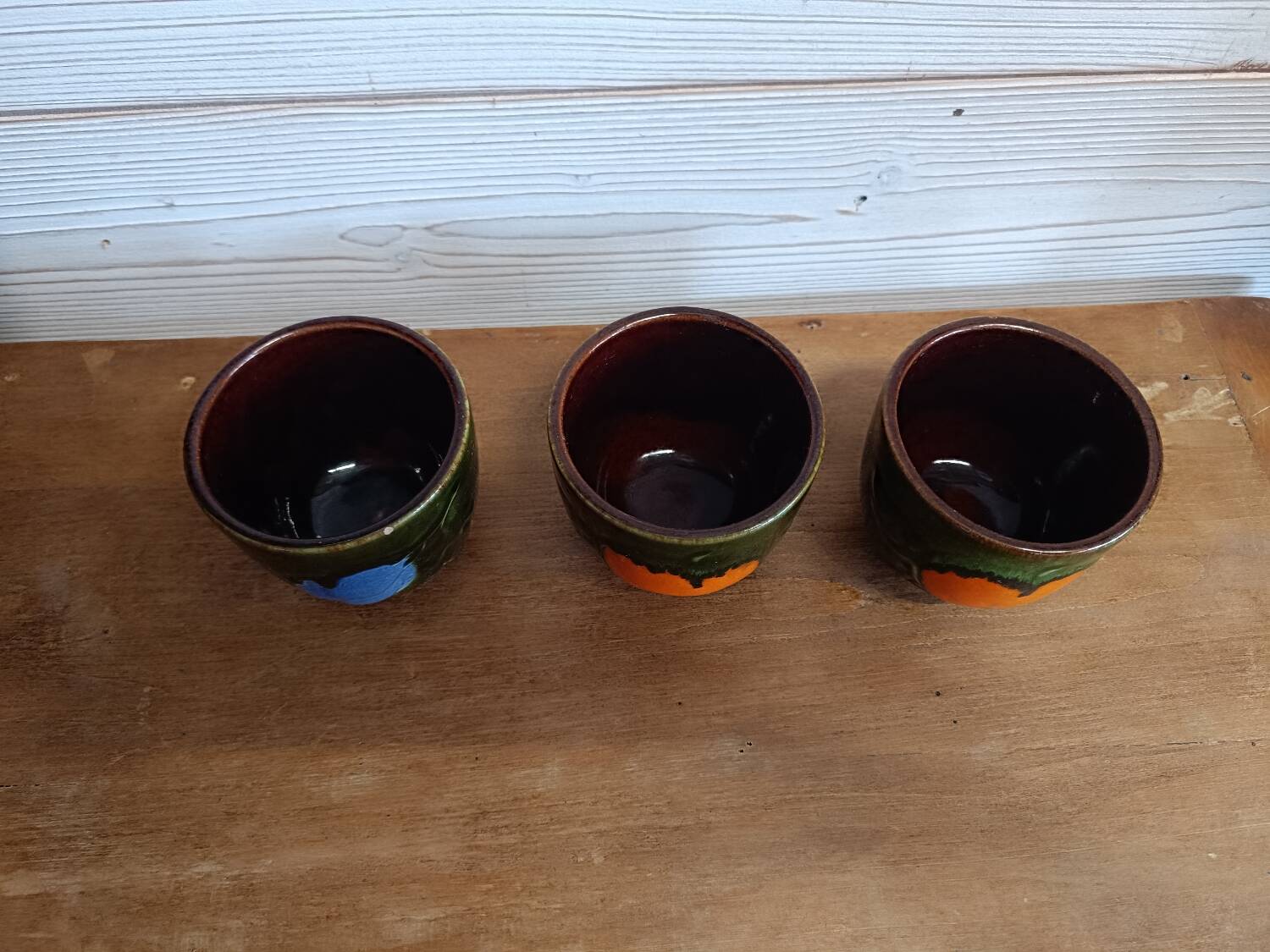 3 vintage cups