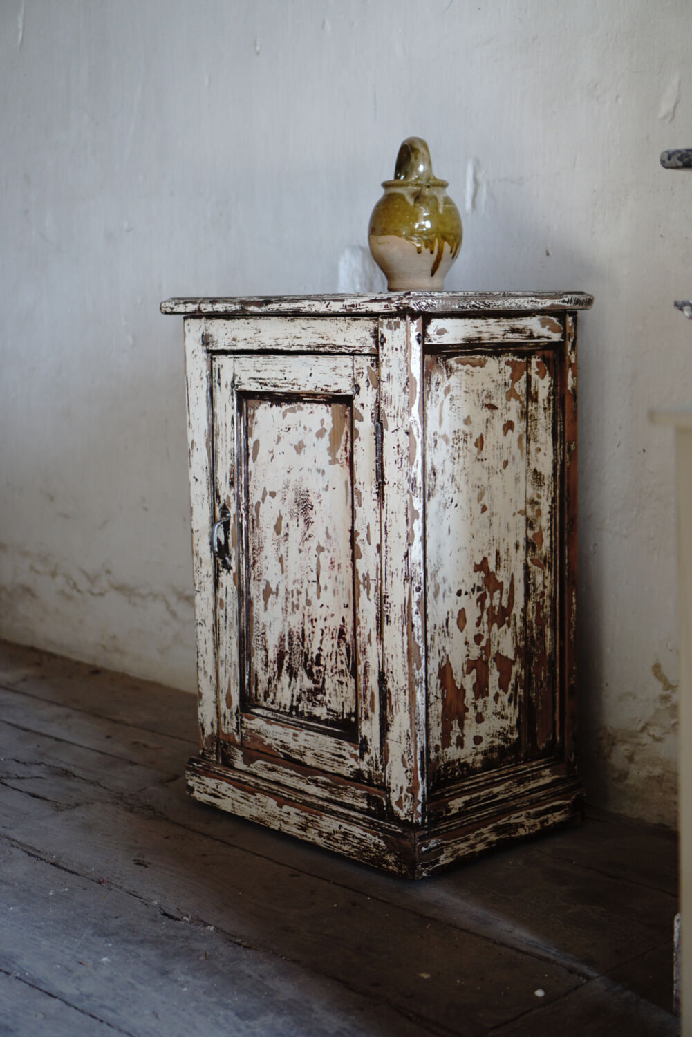 Patinated buffet
