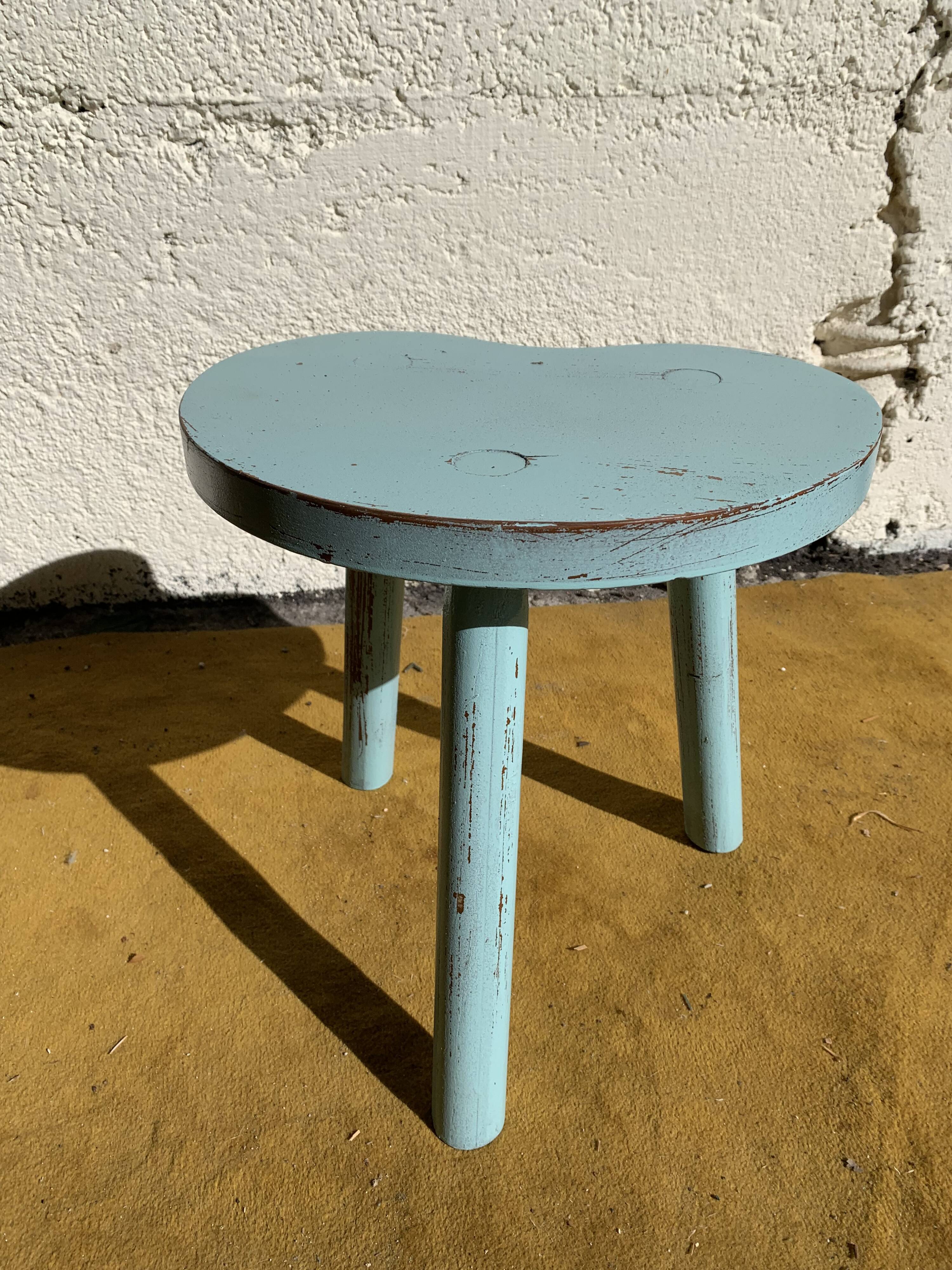 Tripod stool