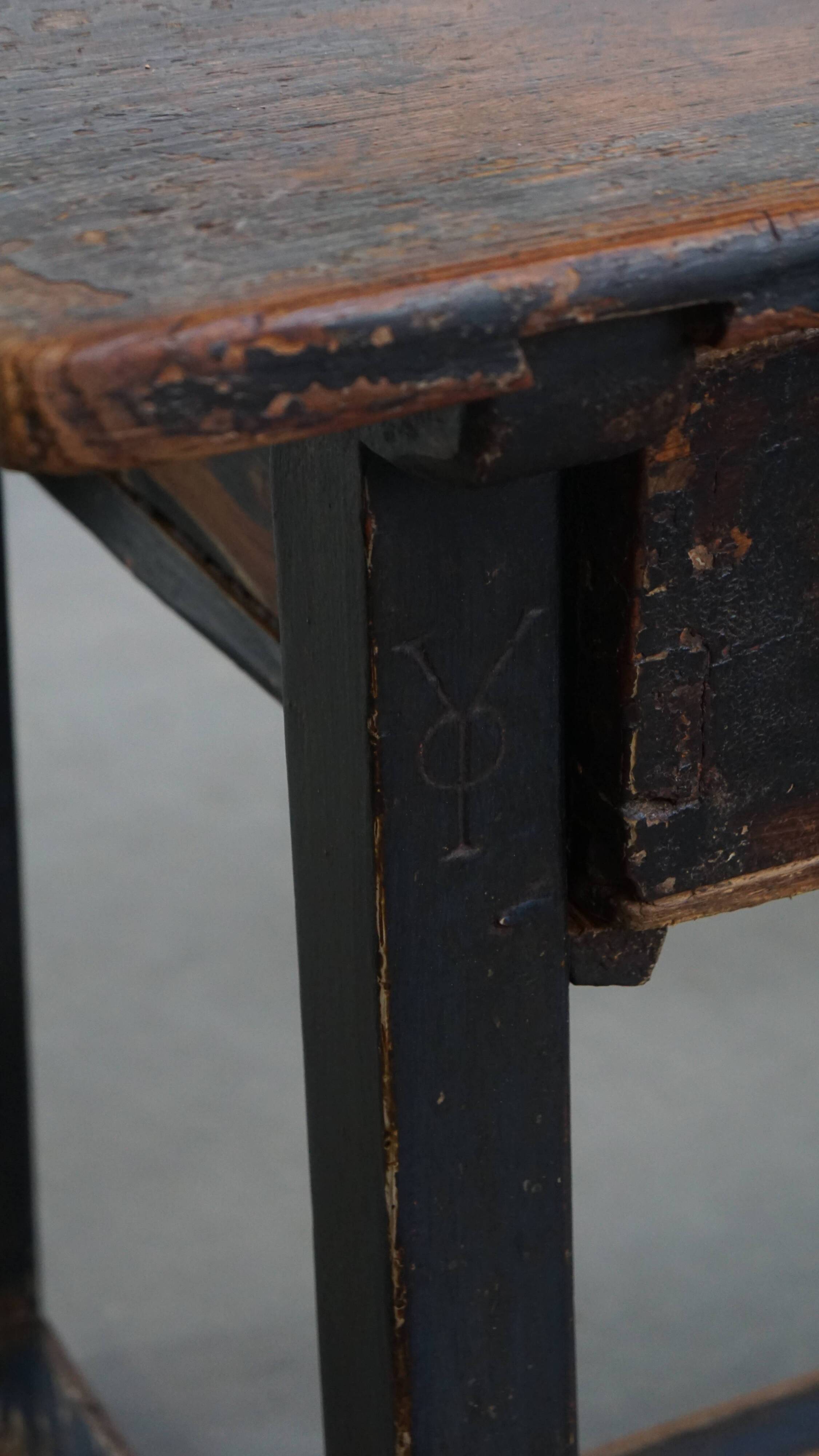 Antique Spanish side table from the late 18th century with a drawer